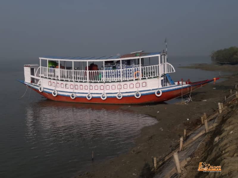 sundarban tour boat
